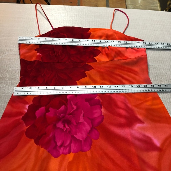 Floral Maxi dress Spaghetti strap tie back easy care great for travel - Picture 11 of 11